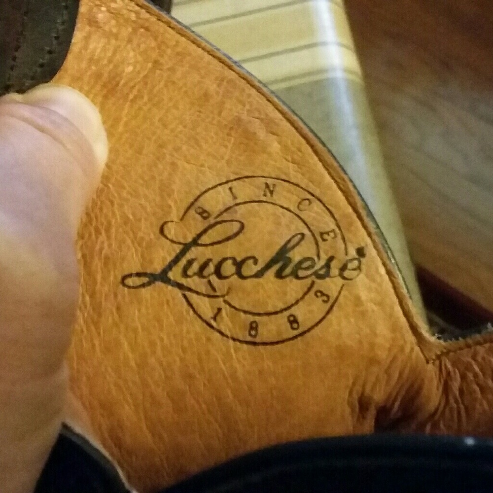 boots - Picture 2 of 7